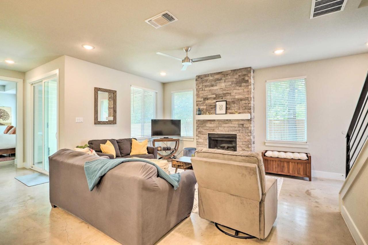 Gorgeous Georgetown Home, Walk To The Square! מראה חיצוני תמונה