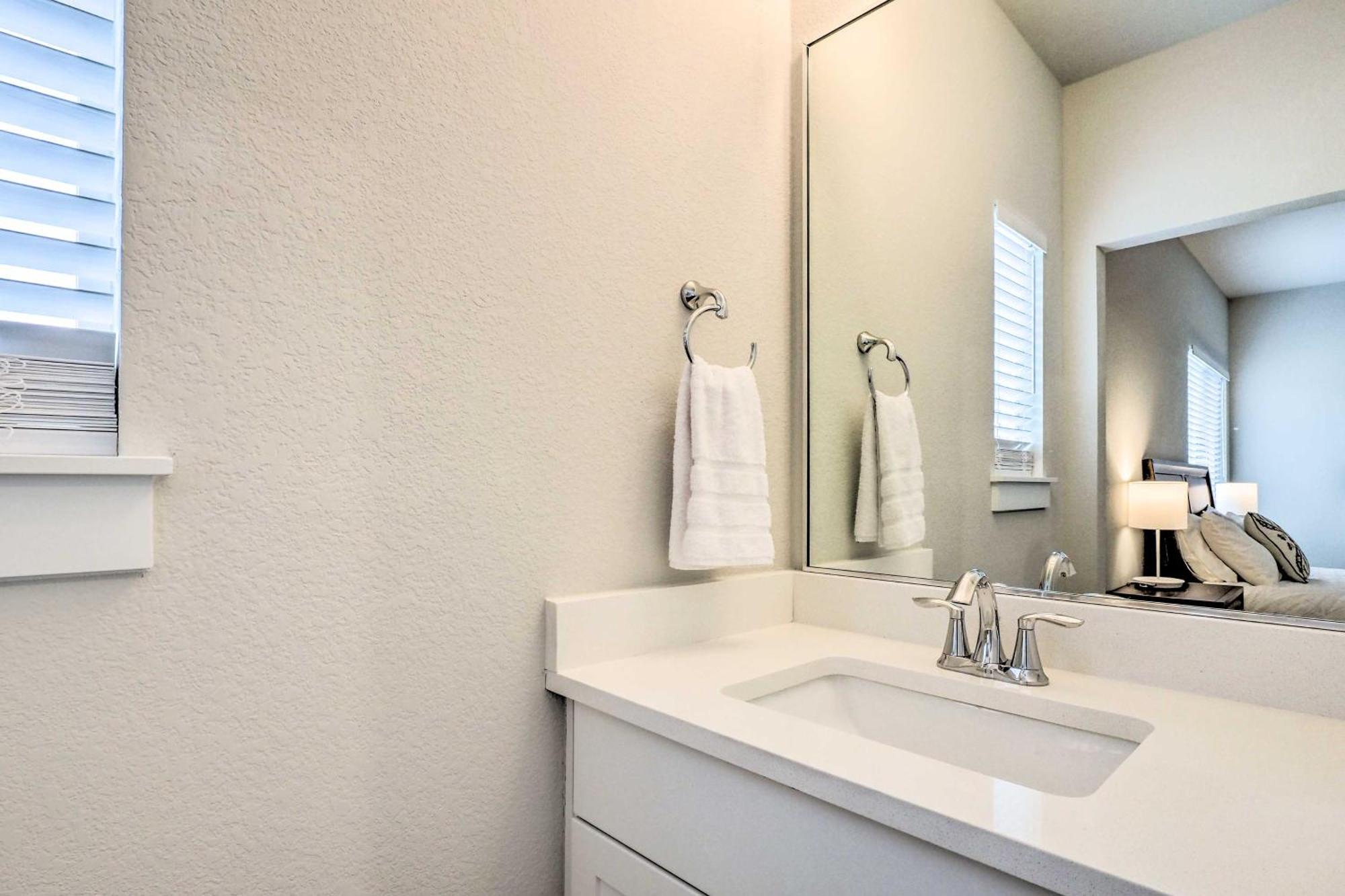 Gorgeous Georgetown Home, Walk To The Square! מראה חיצוני תמונה